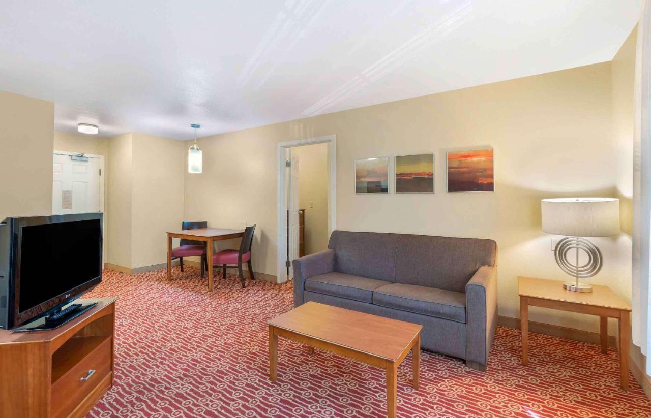 Extended Stay America Suites - Newport News - Yorktown Экстерьер фото