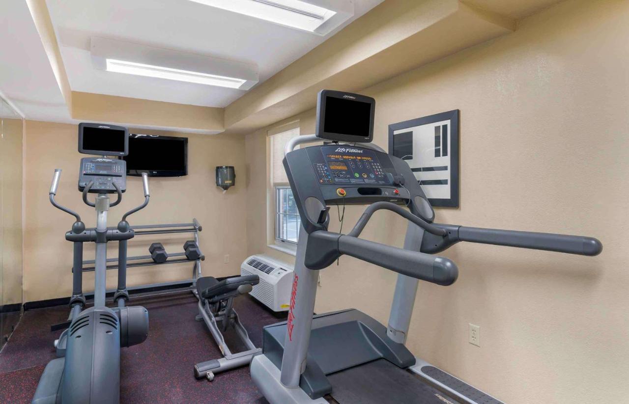 Extended Stay America Suites - Newport News - Yorktown Экстерьер фото