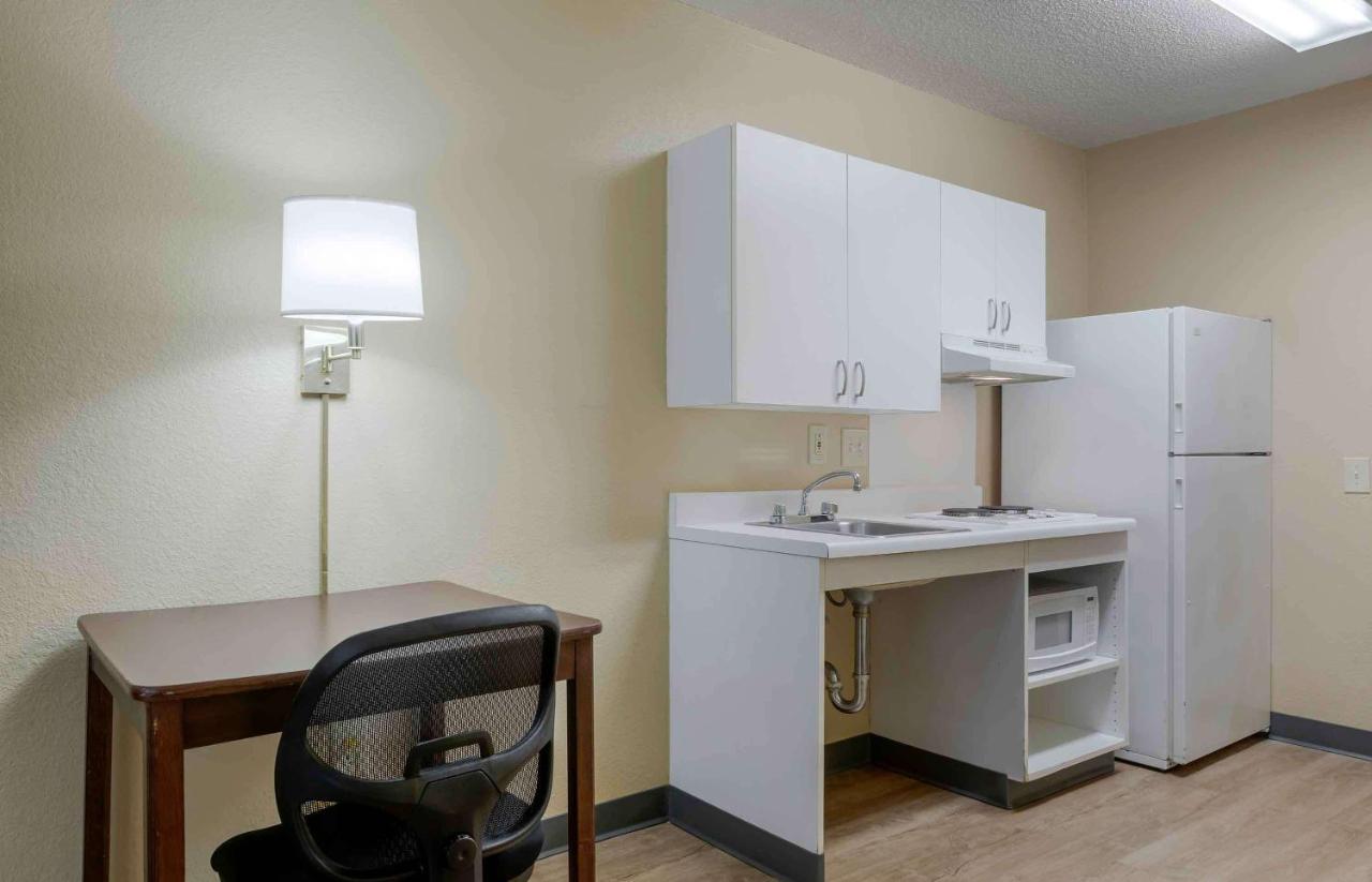 Extended Stay America Suites - Newport News - Yorktown Экстерьер фото